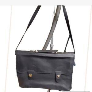 Black Leather turnkey briefcase NEW‎